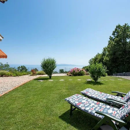 Harmonia Villa *