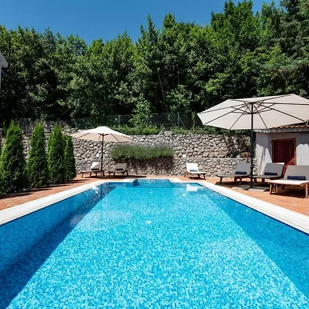 Harmonia Villa